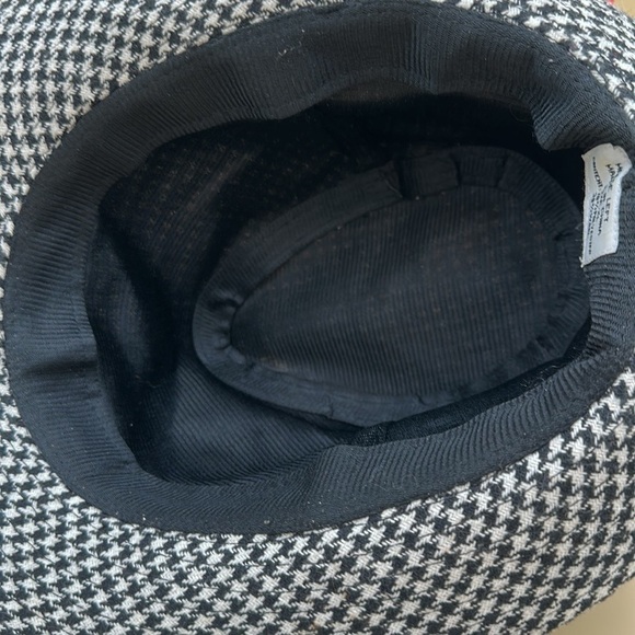 Vintage merge left hat. Size xl. About 23 inches around